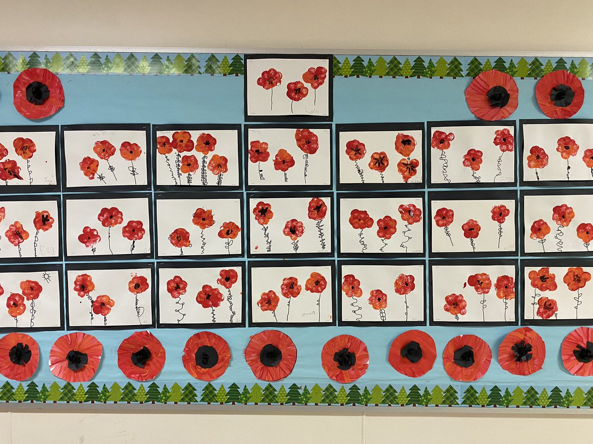 Dallington walls are alive and singing with student voice and art work.  Welcome to Dallington #LN11 @TDSB <a href="/Equity48/">Kurt McIntosh</a>