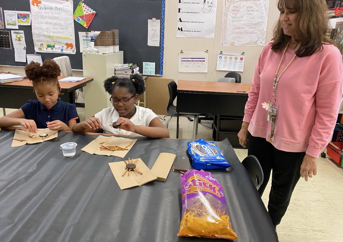 Victoria Stuewe M.Ed tweet media