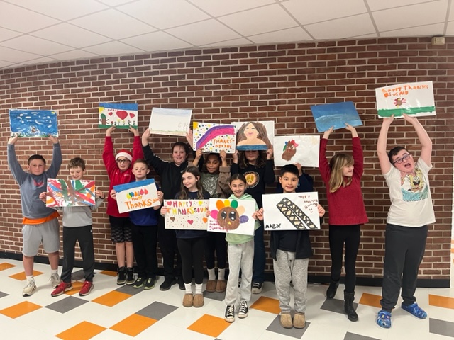 mrsmeyer_srs's tweet photo. Students from Mrs. O'Hara's, Mrs. Hawthorne's, and Mrs. Meyer's classes made Thanksgiving place mats for the residents of Coral Harbor Rehabilitation Healthcare Center in Neptune City. 
Happy Thanksgiving!
#tfspantherpride, @ReliantRehab https://t.co/fJtZkisjIC