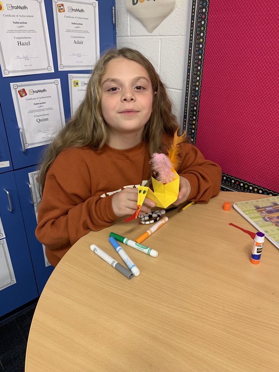 Kenyatta2Hughes's tweet photo. Thanksgiving Fun in Ms. Bell's Room! #PRpride #SAScompass https://t.co/h9xknmxodG
