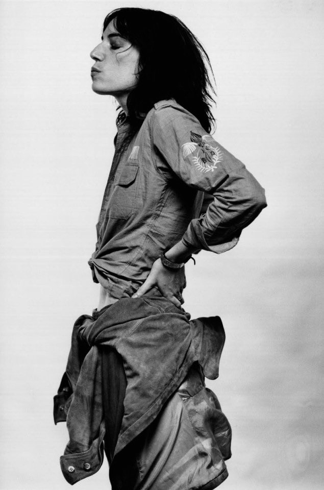 juliegillan1's tweet photo. Patti Smith 

.

Gijabert Hanekroot.            1976. https://t.co/8JPCqrY7Dl