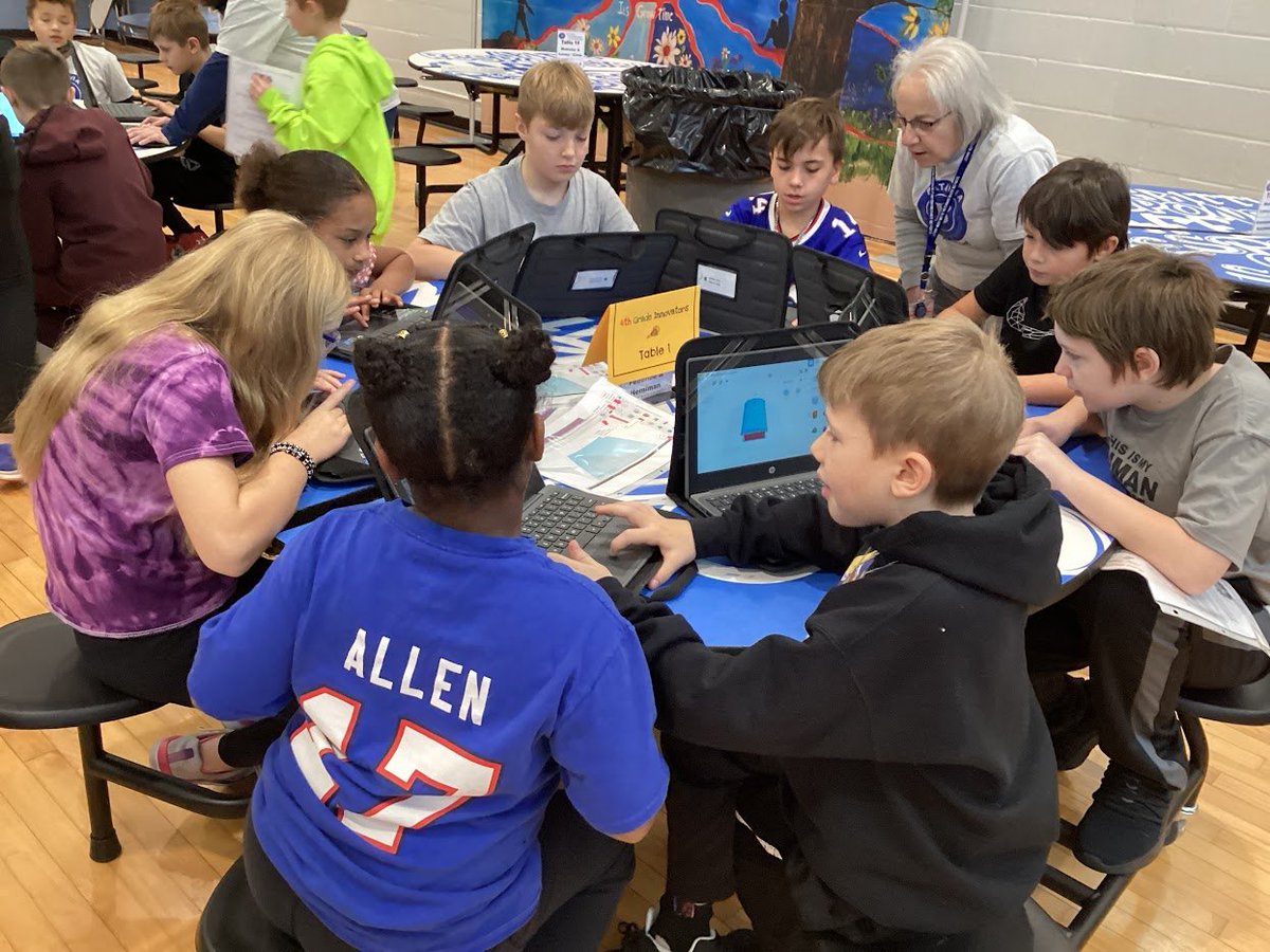 JKSTEAMLAB's tweet image. It was great to explore Graphic Design careers during our 4th Grade Innovators event today.  Students learned about local companies that do graphic design and even got to design their own 3D longhouse!
@BataviaJK