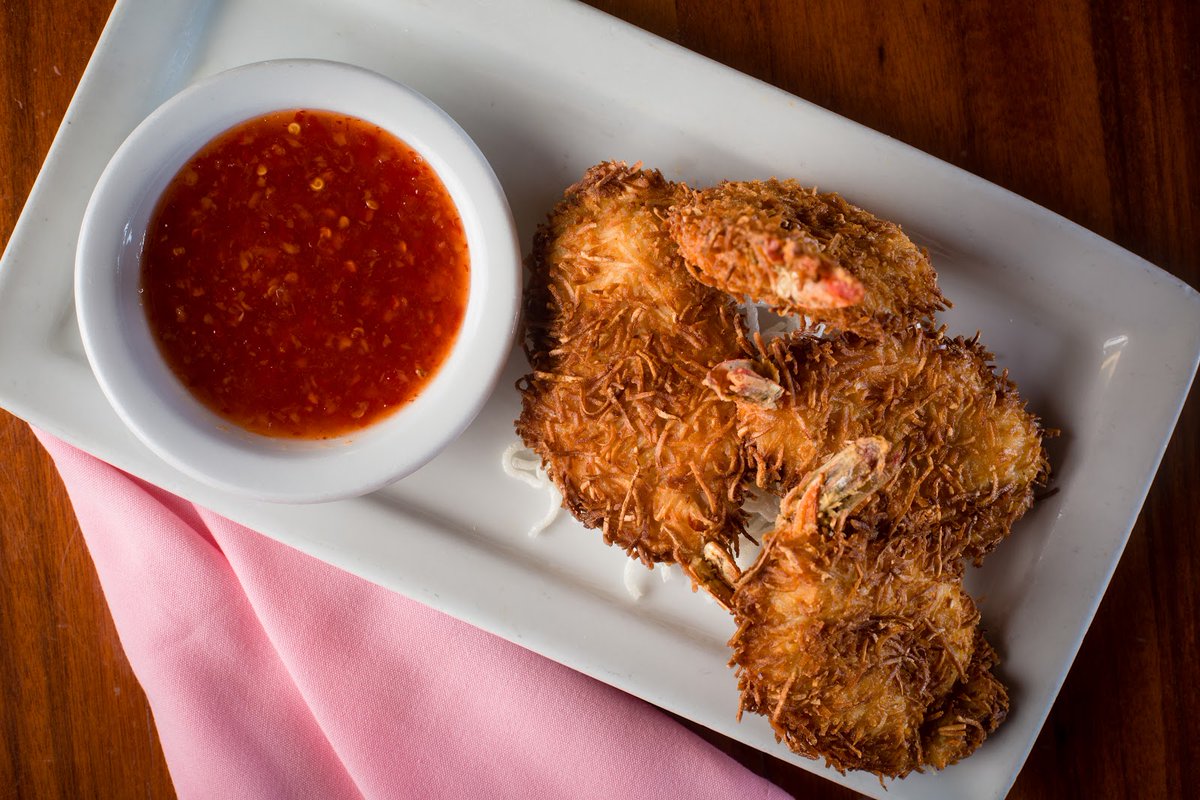 BillysNewport's tweet photo. Small bites, big flavor – that's what pupus are all about! 🍴

Have you tried our delicious coconut shrimp yet? https://t.co/w0Hl5W05OL