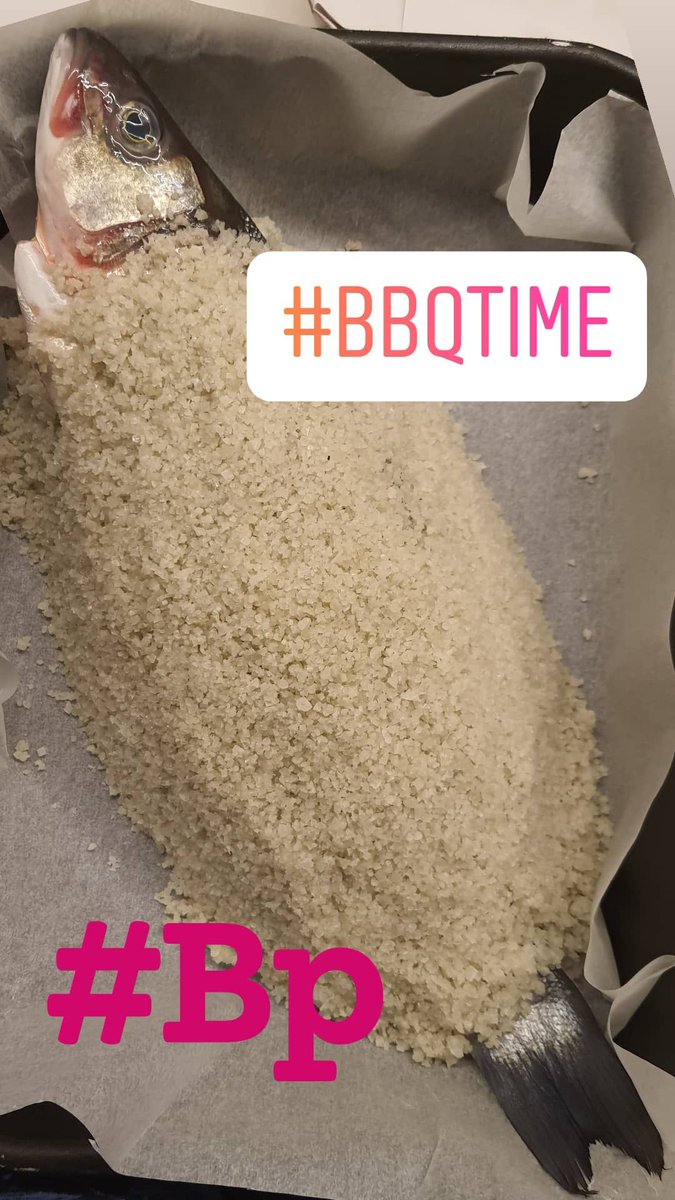 Zeebaars in zoutkorst

#Bp kruidenpoeder 

#seafood #kruiden #kruidenmix  #vis