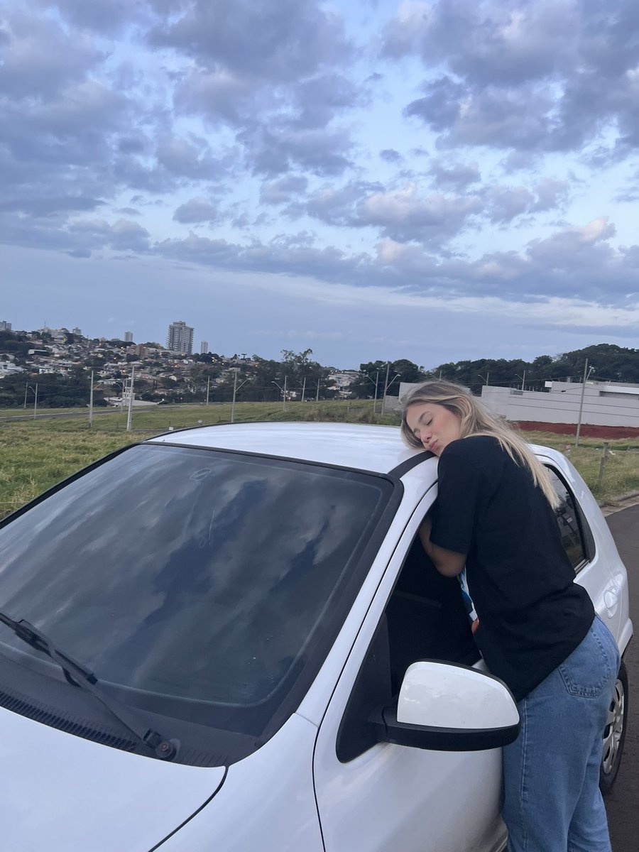 corinthiana015's tweet photo. momento de luto, vai na paz celtinha, meu companheiro timão! 🖤
#deupt #FazoL #oscarabateocarro https://t.co/ppI5OgoWLJ