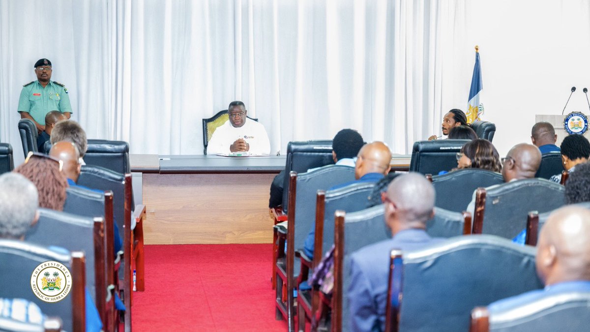 Today, in line with my Government’s commitment towards deepening and building a strong and vibrant democracy in #SierraLeone, I launched the Cross-Party Committee on the Review of Sierra Leone’s Electoral Systems and the Electoral Management Bodies at the State House in…