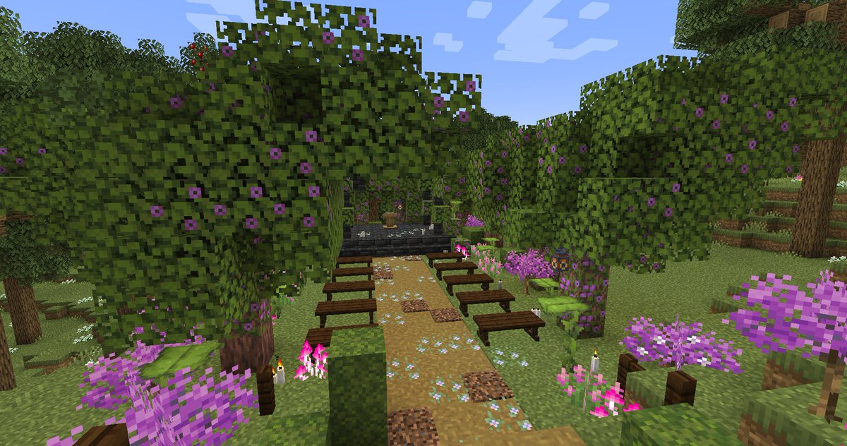 SMPGenesis's tweet photo. Our lovely player @kyera_moonVT has been busy building a stunning wedding venue close to our spawn, can't wait until we get to put it to use!
#GenesisSMP https://t.co/zyY0xnb0N4
