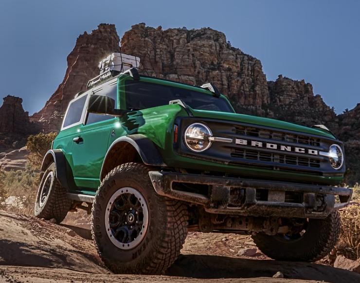 PatMillikenFord's tweet photo. Explore the great outdoors with the 2024 Ford Bronco® and its incredible Trail Control™ feature. Trail Control™ is like cruise control for off-roading, allowing you to confidently navigate through challenging terrain. https://t.co/5KqN5P9UBk