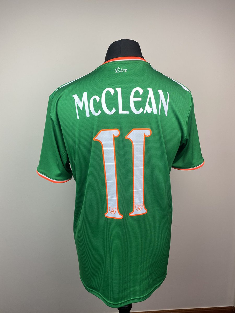 MarksJerseys's tweet image. ☘️103 and out. New Balance 2017/18 Ireland home shirt complete with James McClean name and number.

McClean always gave 110% in an Irish shirt and bows out tonight against New Zealand. 

#MarksJerseys #McClean #COYBIG #FootballShirts #JamesMcClean