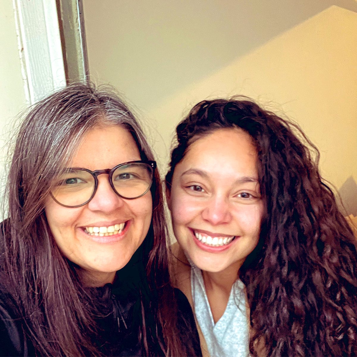 SoRoPhD's tweet photo. I love holiday time because everyone passes through town!.So happy to finally meet this lovely rockstar academic sister in real life! #yay #nerdfriends #gratitude @JosiBanales 🥰💜🙏🏼🤓 https://t.co/VuAXRnHX9q