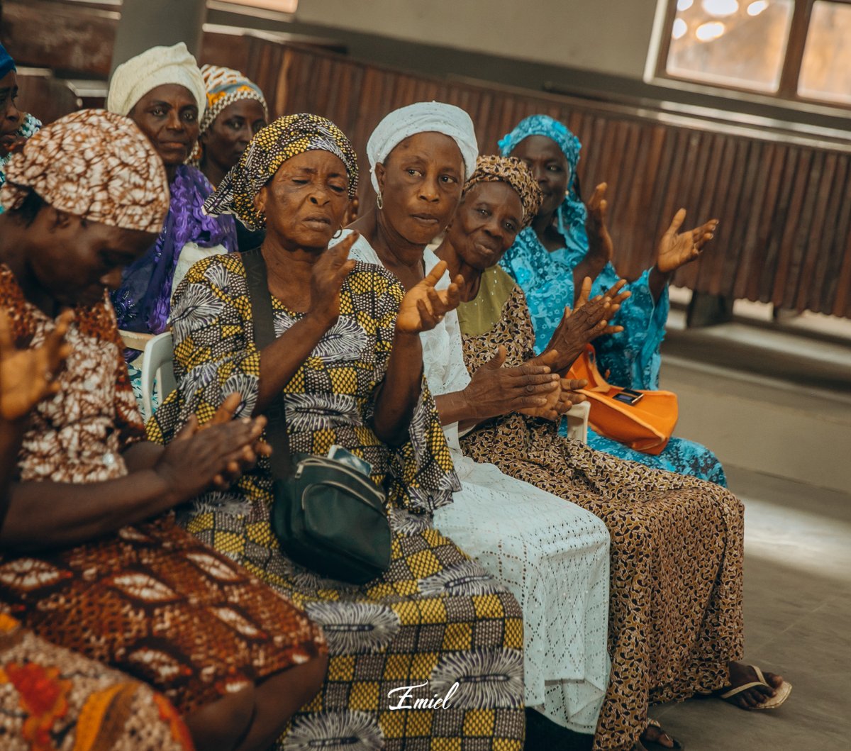 ressonotes's tweet photo. The Harvest field is ripened...
But the Labourers are few. Let's join forces and reach out. 

Ijegun outreach to Widows, Orphans and vulnerable children was a success.
Thank you Jesus https://t.co/vFWFUjsiMj