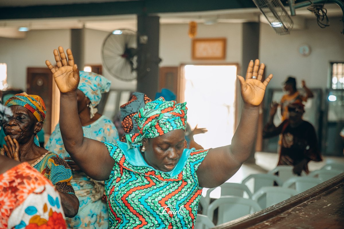 ressonotes's tweet photo. The Harvest field is ripened...
But the Labourers are few. Let's join forces and reach out. 

Ijegun outreach to Widows, Orphans and vulnerable children was a success.
Thank you Jesus https://t.co/vFWFUjsiMj