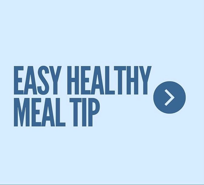 JeffMarcusInst's tweet photo. Here are tips to keep things simple when eating

Divide your plate into 4 quarters
Fill 3-quarters of your plates with veggies
Fill the remaining quarter w/ a protein of your choice OR with whole grains, not both

Reminder: veggies should be the main food group at lunch &amp; dinner! https://t.co/bw2nkiVdq4