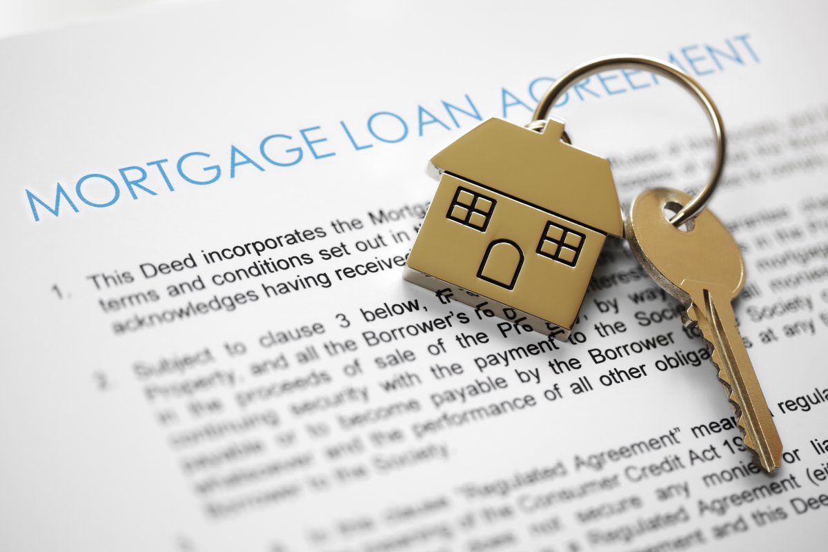 Fannie May recently changed their down payment requirements for two-to-four-unit multifamily loans. 

This means that borrowers can now put down as little as 5% on their mortgage! bit.ly/49JmbT0