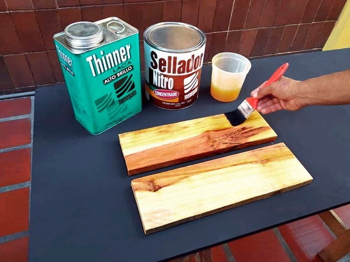 ¿Listo para llevar tus proyectos de madera al siguiente nivel? 🌳 Nuestra combinación mágica de sellador y thinner hace maravillas. ¡Mira cómo transformamos lo ordinario en algo extraordinario!

#MueblesDeMadera
#CarpinteríaProfesional