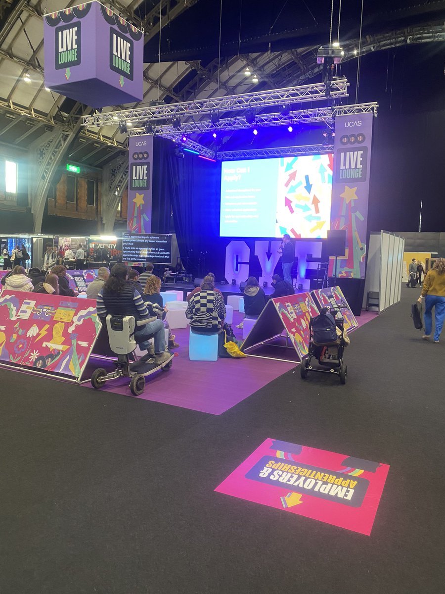 HHCPerformingAr's tweet photo. Our department spent today at @ucas_online ‘Create your future 2023’ 

Great day for our learners engaging with Unis &amp; Apprenticeship providers about H.E &amp; the wide range of employment within creative industries! 

They also managed to ask Q’s about upcoming auditions 🎭🎬🩰 https://t.co/3OYaCvOHA4