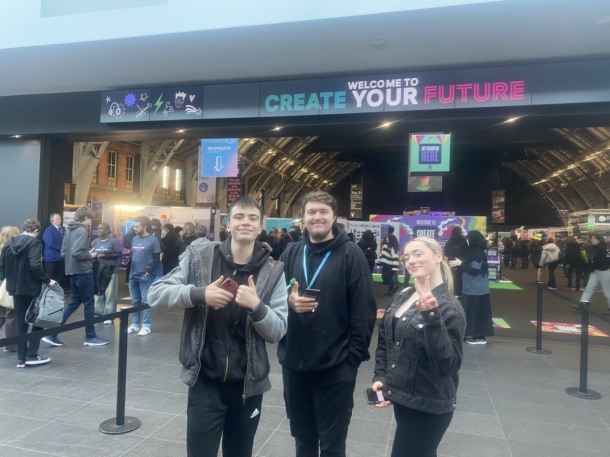 HHCPerformingAr's tweet photo. Our department spent today at @ucas_online ‘Create your future 2023’ 

Great day for our learners engaging with Unis &amp; Apprenticeship providers about H.E &amp; the wide range of employment within creative industries! 

They also managed to ask Q’s about upcoming auditions 🎭🎬🩰 https://t.co/3OYaCvOHA4