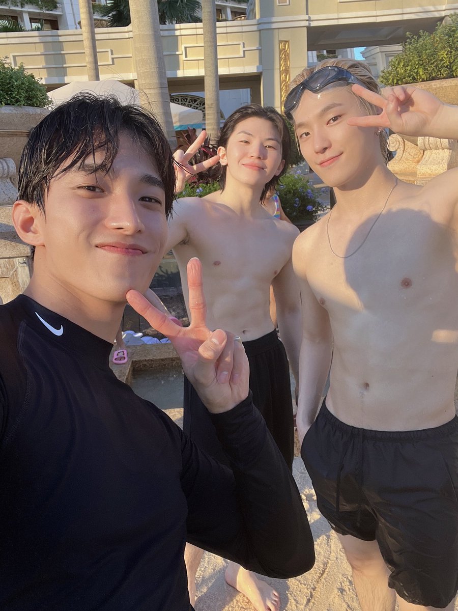 wonubliss's tweet photo. 16 photos from DK for Woozi’s Day 🤍 https://t.co/2jqfZNyZnt