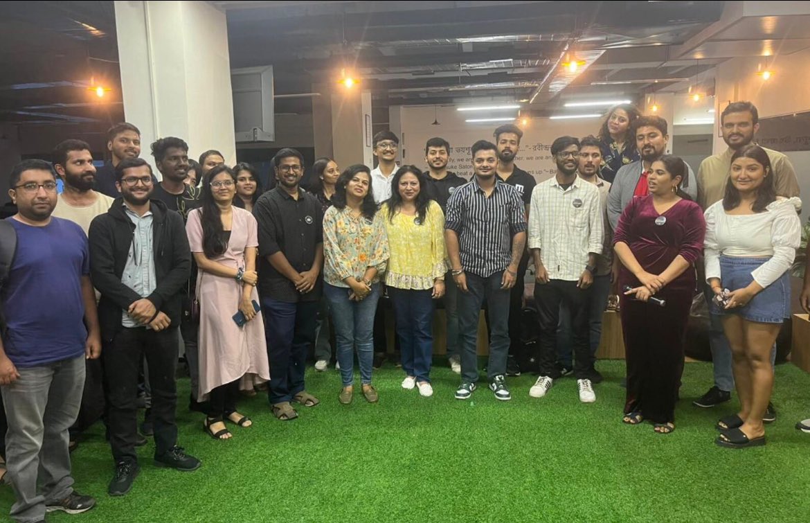 amitkumar0331's tweet photo. It was lovely catching up with folks from #product 🤝#community Meetup last week in @peakbengaluru in @TeamPratilipi office 🏢 

Community &amp; product both together can build strong community led growth strategy for product ⚡️

#communityledgrowth https://t.co/wsdaW9A1VE