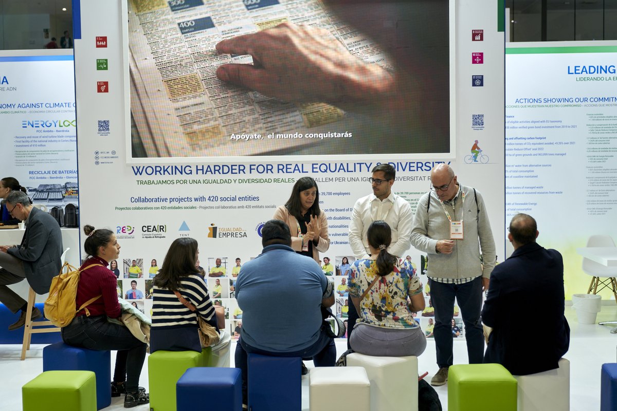 SmartCityexpo's tweet image. We empower diversity at #SCEWC23!✊

👩‍🦽Accessible spaces &amp;amp; scooters for easy movement
🔍NaviLens &amp;amp; tours for visually impaired
🍽️Diverse food options
🛐Nursing &amp;amp; prayer spots for all
🟣Gender Safety support
💬Talks on gender inclusivity, equality and barrier-free design