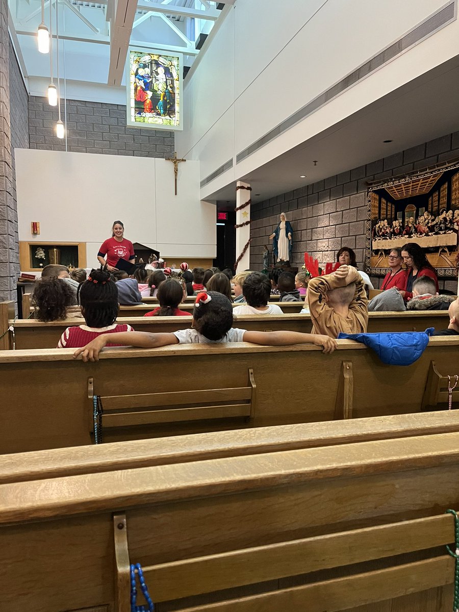 Les activités de Noël à <a href="/ESCEJL/">École secondaire catholique E.J. Lajeunesse</a> sont commencées! Les élèves des écoles nourricières participent à « la lettre au Père Noël » ainsi que l’histoire de Noël à la chapelle.
<a href="/CscProvidence/">Csc Providence</a> <a href="/ProvidAction/">Providence en Action</a> 
<a href="/JPGagnier/">J</a>