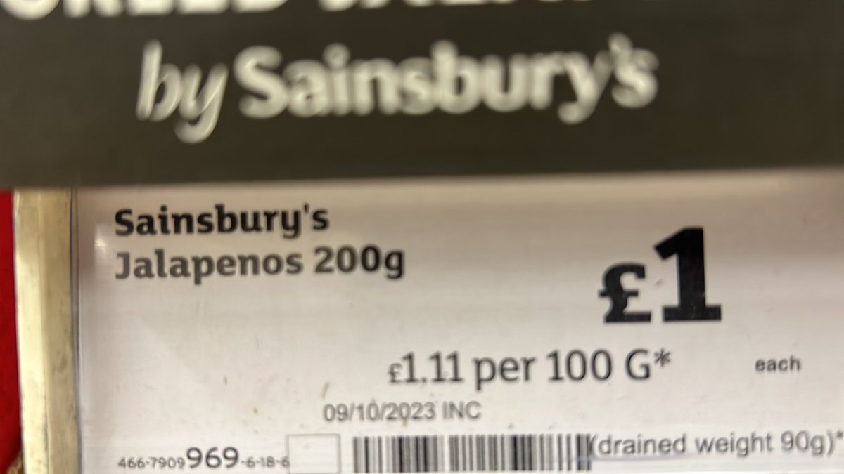 R4CK4TT4CK's tweet photo. I’m struggling with this one @sainsburys
Branded is cheaper per 100g than ur own #AnalyticsRock https://t.co/LLTRZE7gFW