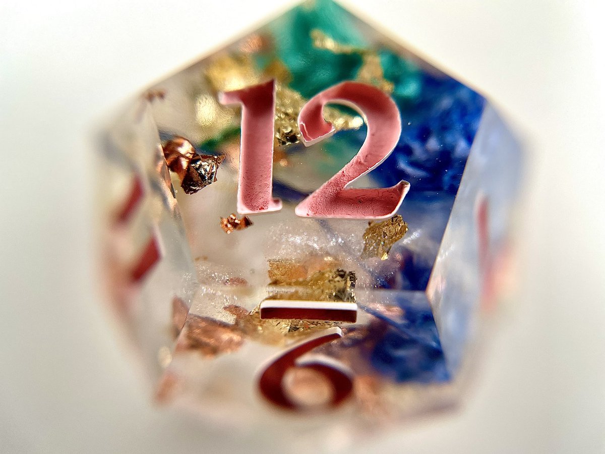 2crit2quit's tweet image. Terra Mist✨🌿✨
Jam packed with earthly delights innit
#dice #handmade #naturecheck