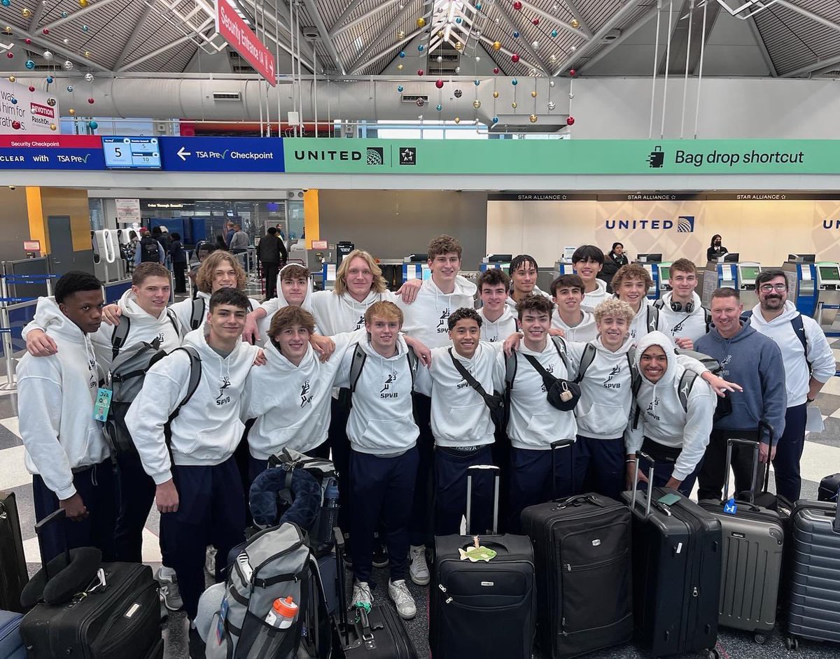 Molly DeSerf tweet media