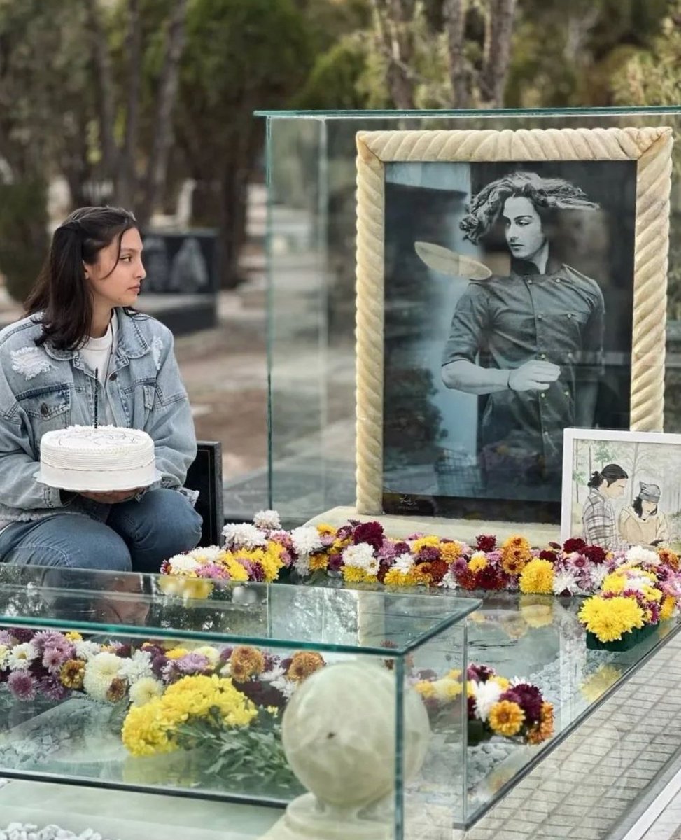 که گفتید خاک سرده ؟

#مهرشاد_شهیدی