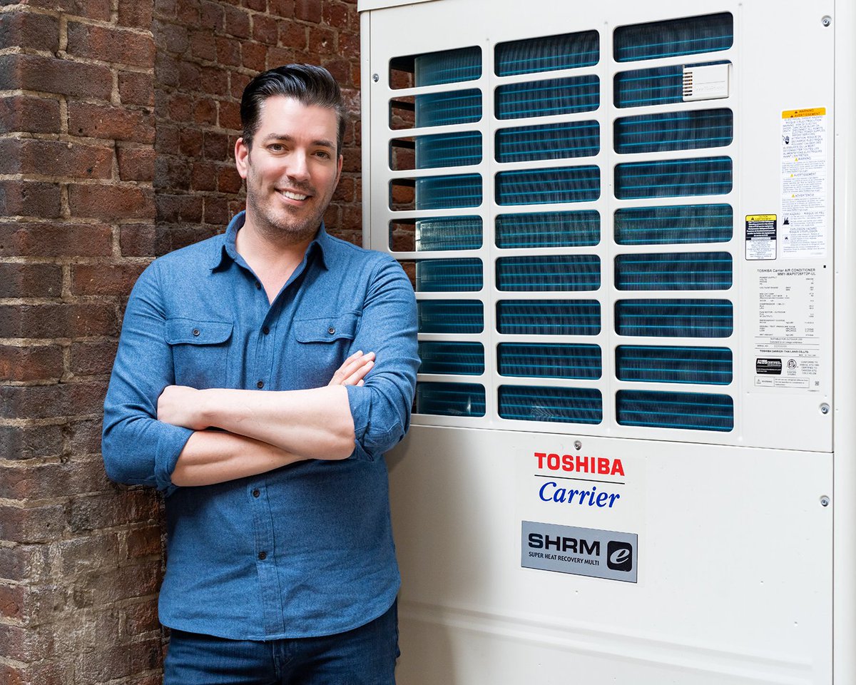JonathanScott's tweet photo. Choosing the right sustainable home solutions is an excellent way to care for not only the environment but your family as well. I installed a @CarrierAtHome VRF heat pump in my home because of its versatile heating, cooling and humidity control settings. #carrier #heatpump https://t.co/FTX7TD4Ik0