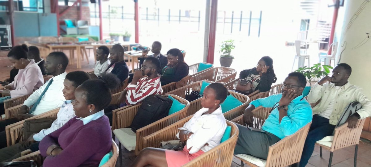 R. MEDIA UG tweet media