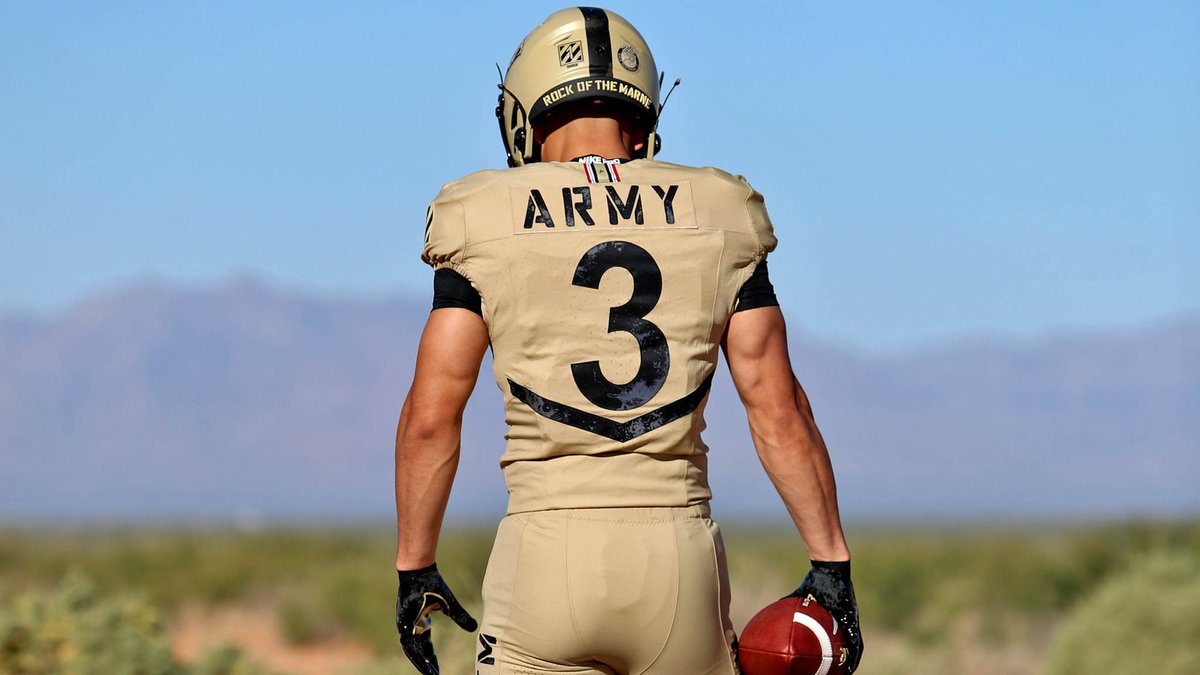 ArmyWP_Football's tweet photo. Proud to be representing the @3rd_Infantry on Dec. 9 in Foxborough 😤

🔗 https://t.co/E23tIbFswP

#GoArmy x #ROTM https://t.co/RWpVhnoFw1