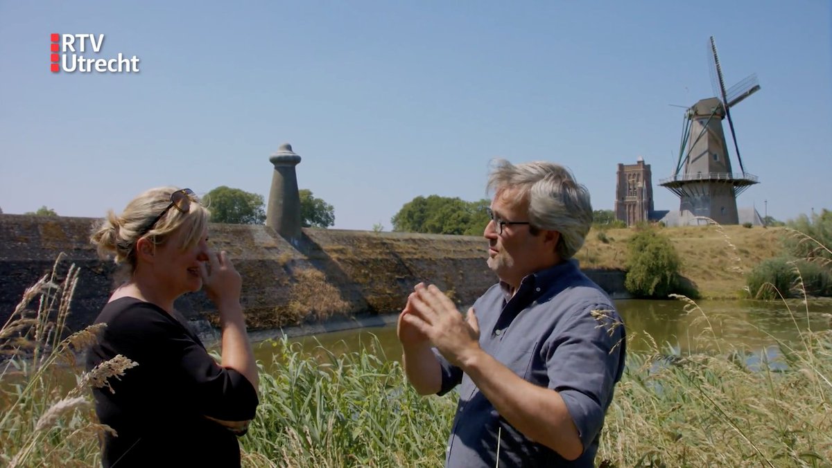 In aflevering 10 van de serie Langs de Hollandse Waterlinies vertelt Jelmer Krom alles over de vestingdriehoek in het verleden en het heden. 📜 🕰️

Bekijk de aflevering van RTV Utrecht via bit.ly/3MTNpN9

#Biesboschlinie #hollandsewaterlinies #vestingdriehoek #vestingen