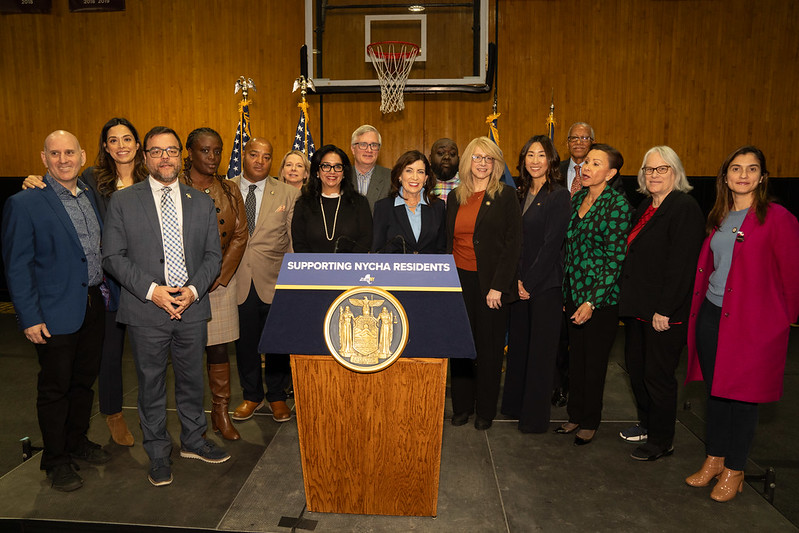 I was pleased to join @GovKathyHochul as she announced the distribution of $95M in funds for the Emergency Rental Assistance Program to cover residents of @NYCHA, as part of the $350 million we secured in the enacted budget for public housing and Section 8 tenants.