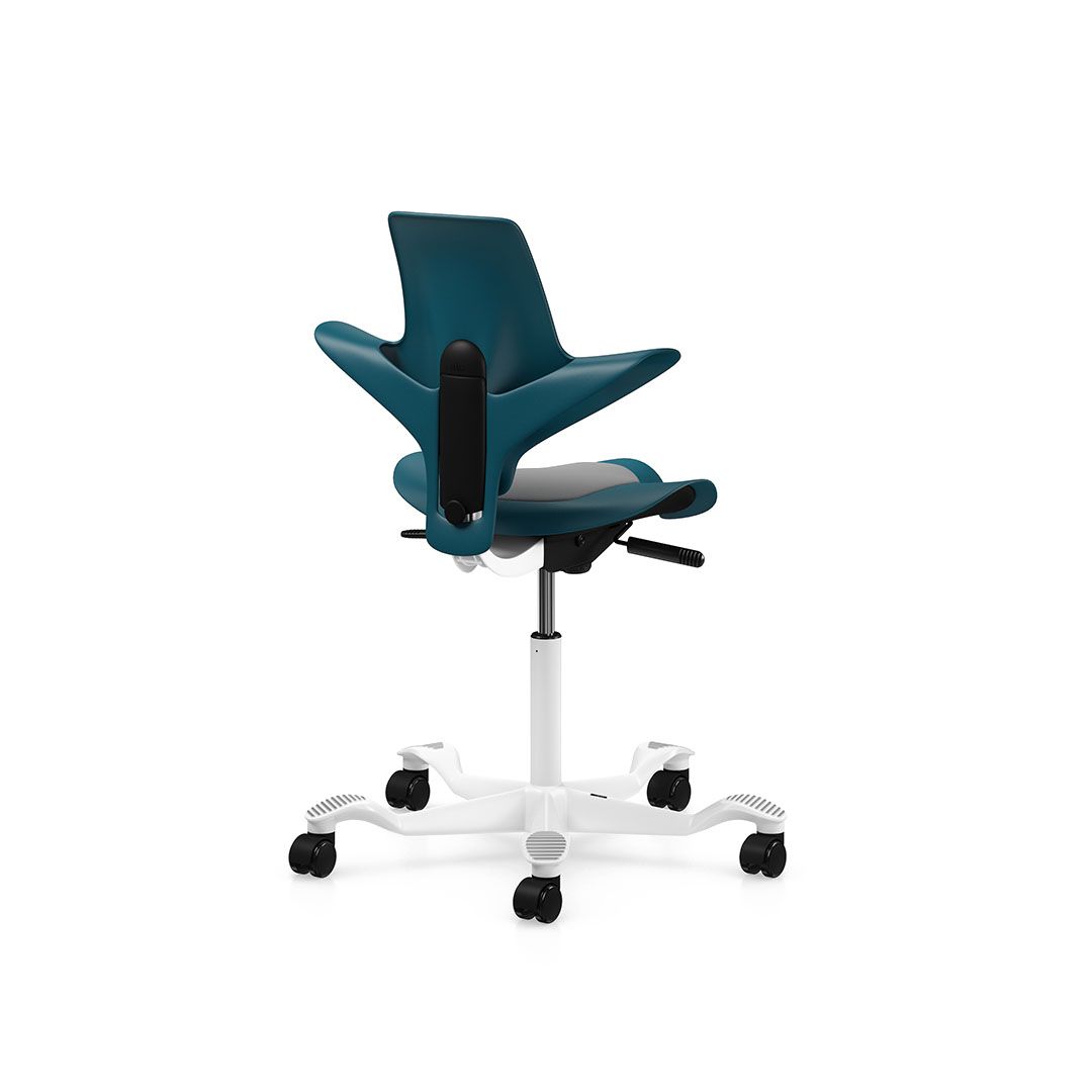 A slimmer version of the iconic HÅG Capisco, the Capisco Puls supports the same range of seated positions in a sleek, easier to clean package. Rethink the way you sit with a design that promotes healthy posture forward, backward, sideways, and beyond. buff.ly/3SkUObF