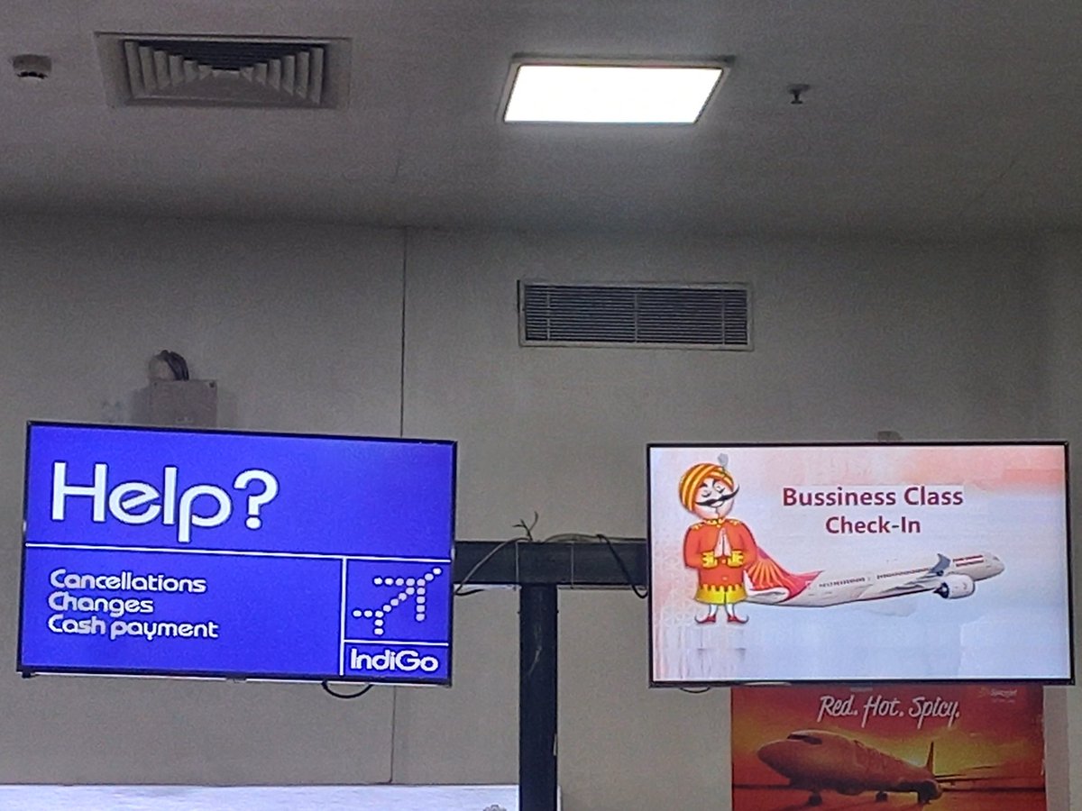 anand_501's tweet photo. #tata #airindia #srinagar #Airport business ko bussiness ki class mai check in karao https://t.co/q9Bm3yTu1K
