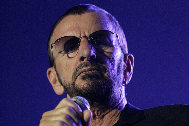 espofootball's tweet photo. #OTD Nov27,2017 #ScottTimberg of the LA Weekly Music publishes an article People Are Finally Recognizing Ringo Starr as One of Rock's Great Drummers ... Starr born Richard Starkey the oldest of The Beatles, the poorest & the least educated ... @LAWeeklyMusic @ringostarrmusic https://t.co/5vpebqeIl3