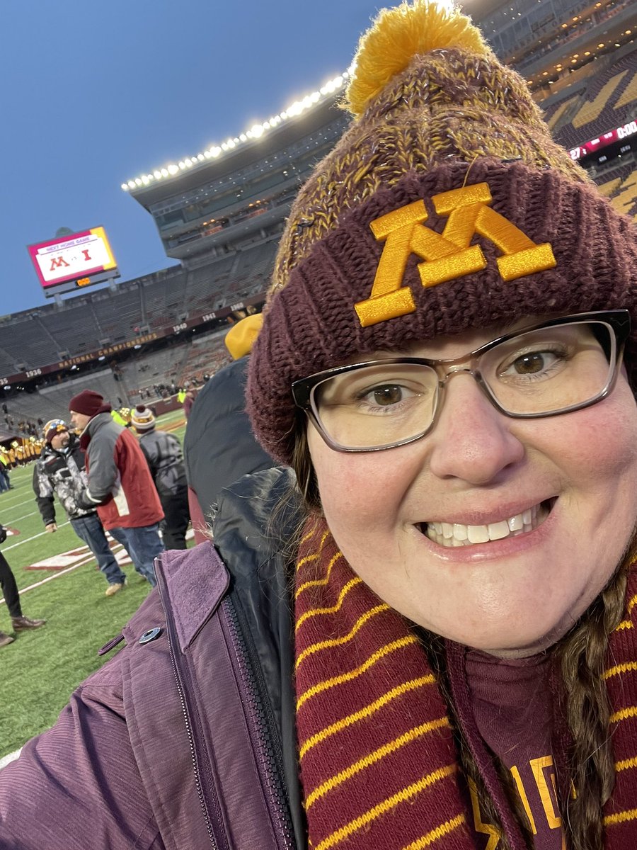 NicholeTD's tweet photo. Gopher football 2023. On field experience. 🏈〽️ https://t.co/NzZuu6VHas