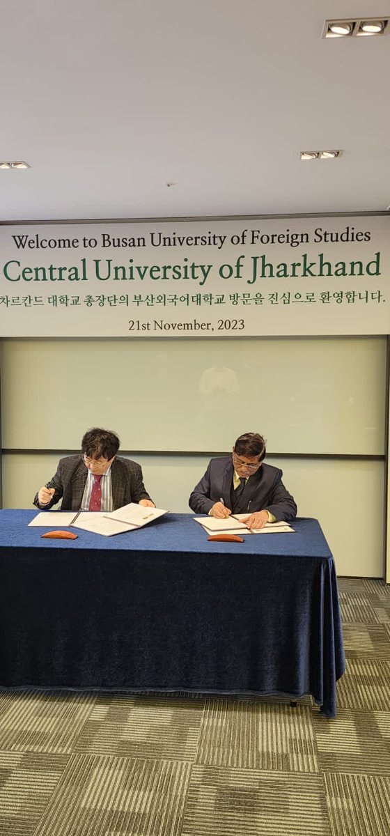 CUJ_Official's tweet photo. CUJ signed MoUs with Keimyung University and Busan University of Foreign Studies, South Korea during the visit of Hon’ble VC Prof. K. B. Das. 
@rashtrapatibhvn 
@PMOIndia 
@dpradhanbjp
@EduMinOfIndia                                                     
@ugc_india  
@BhusanKshiti https://t.co/6tStMo5Wa6