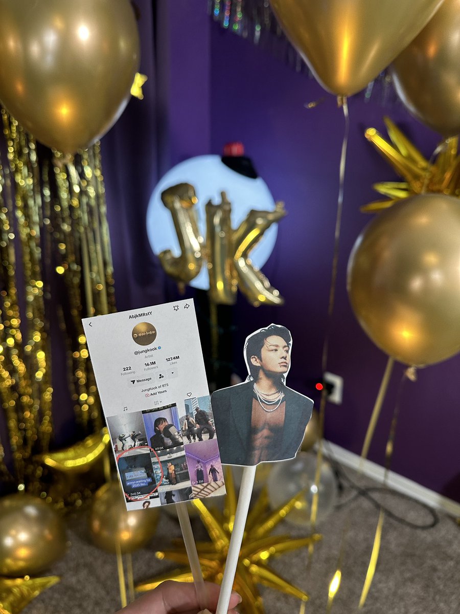 GOLDEN DAY CALLS FOR A GOLDEN CELEBRATION 🤩 #JungKook_GOLDEN 

🎥 youtu.be/wCMtBOpR3Qo?si…