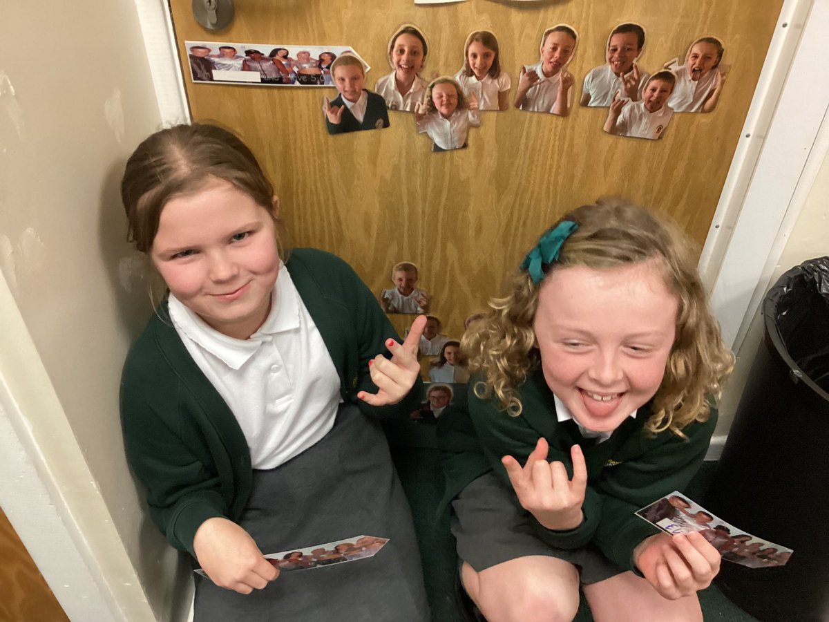 StaidansbMrC's tweet photo. More Reading promotions! #ledges #y5 #staidansbEng @Staidansb @MrsF_staidansb @StaidansbSMoore https://t.co/6fjvV5d1RE