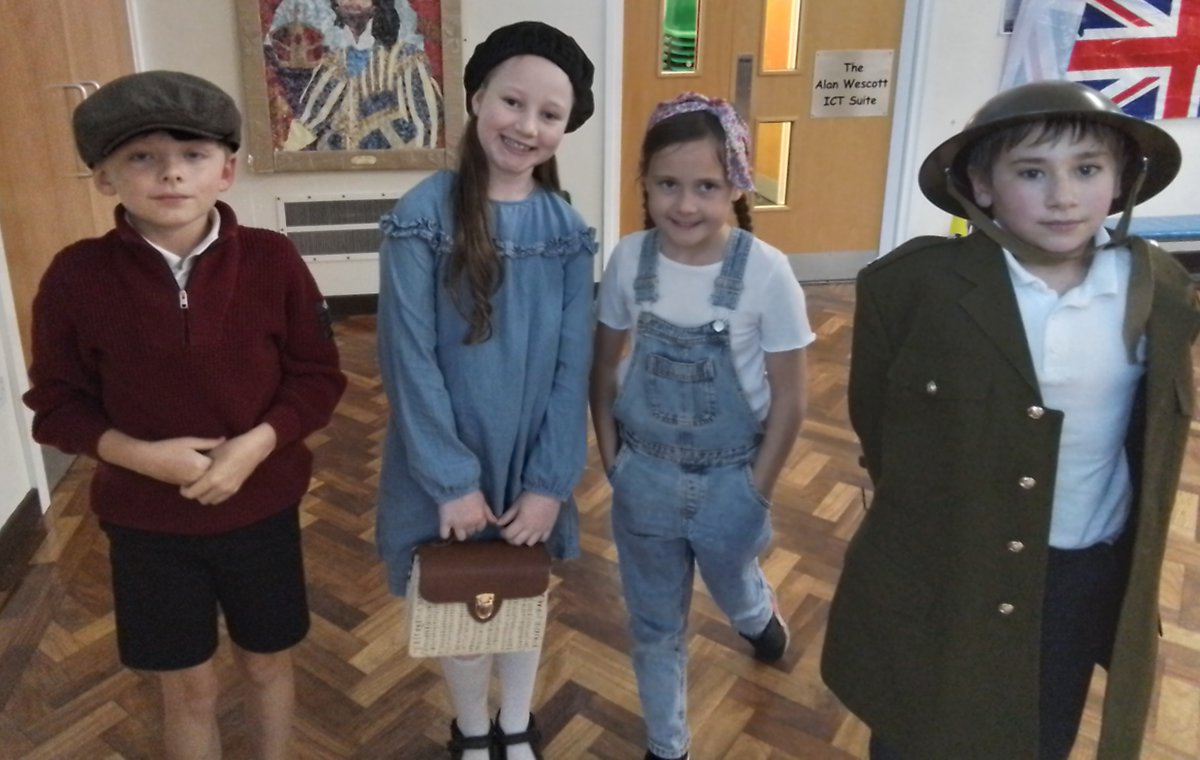 BaconGarthCott's tweet photo. Class 4 become immersed in their World War Two topic by cooking and serving up rationed food to their parents and enjoying a fabulous workshop with Tom Powell and Wendy Cage. https://t.co/XJwkqWNv70