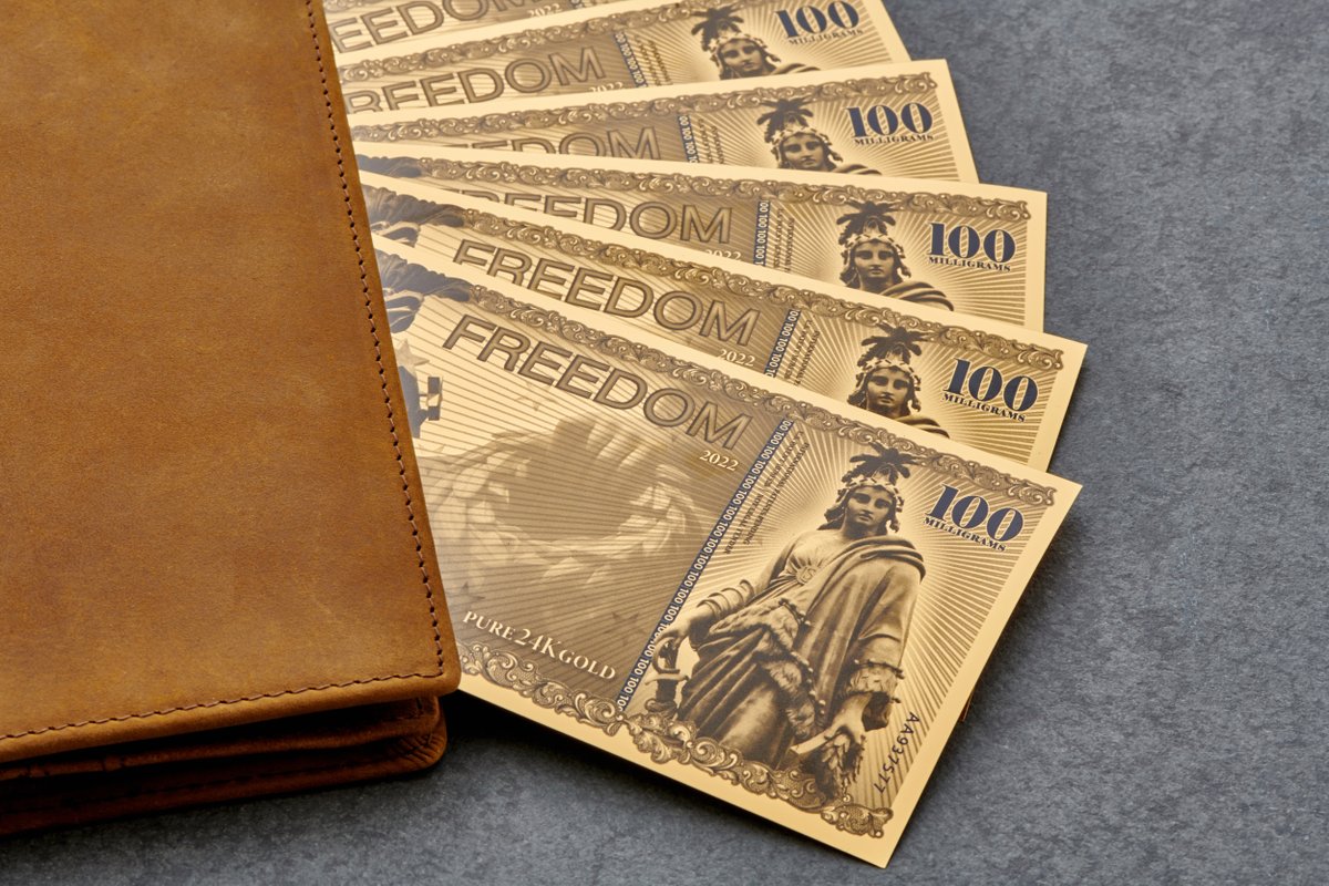 Did you know?

Before the Aurum®, fractional gold was never available in a secure, practical, and affordable form. Thanks to our patented technology, we can make gold accessible to anyone who wants to own it. 

Learn more:
bit.ly/3MC2zDE

#gold #aurum #aurumgold