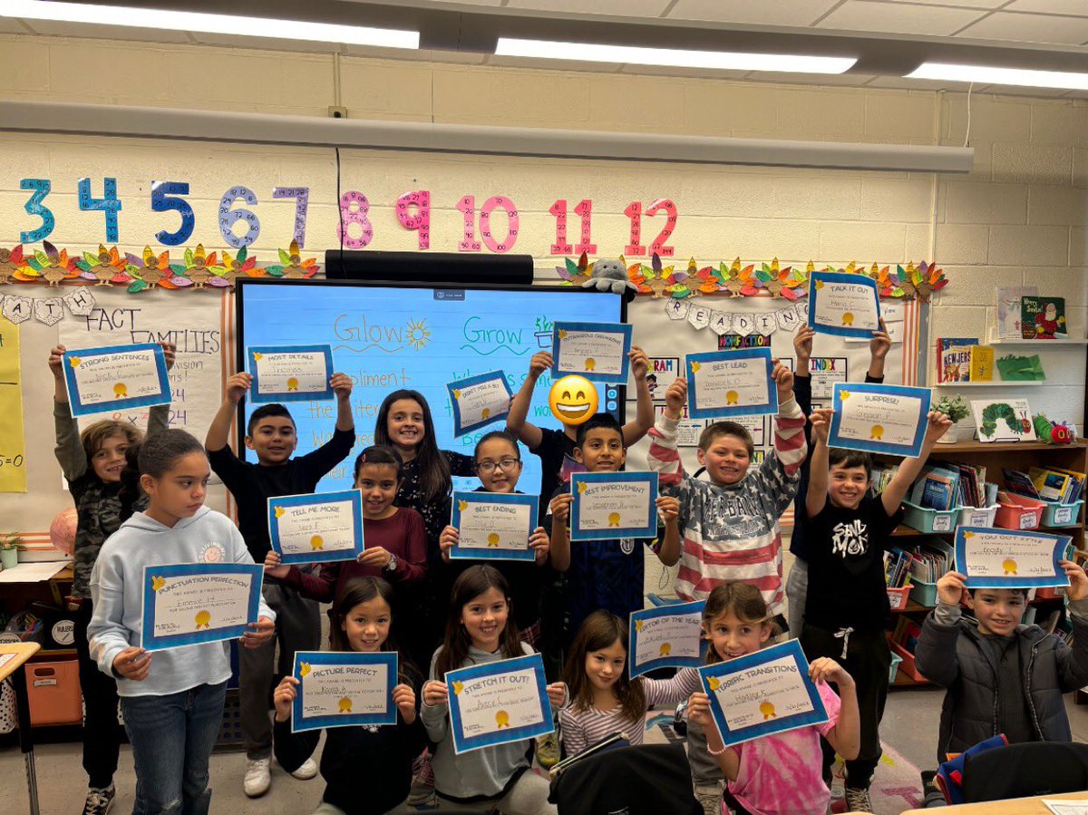 Celebrating all their hard work in writing today with these talented authors! <a href="/LevyMPSD/">Rachel Levy</a> <a href="/WeAreMPSD/">MPSD</a>