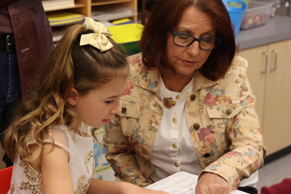 Our Lower School students were SO thrilled to welcome grandparents into their classrooms this morning! Grandparents' Day is a wonderful way to end the week as we look forward to Thanksgiving. Thank you to all of the grandparents and special friends who attended!