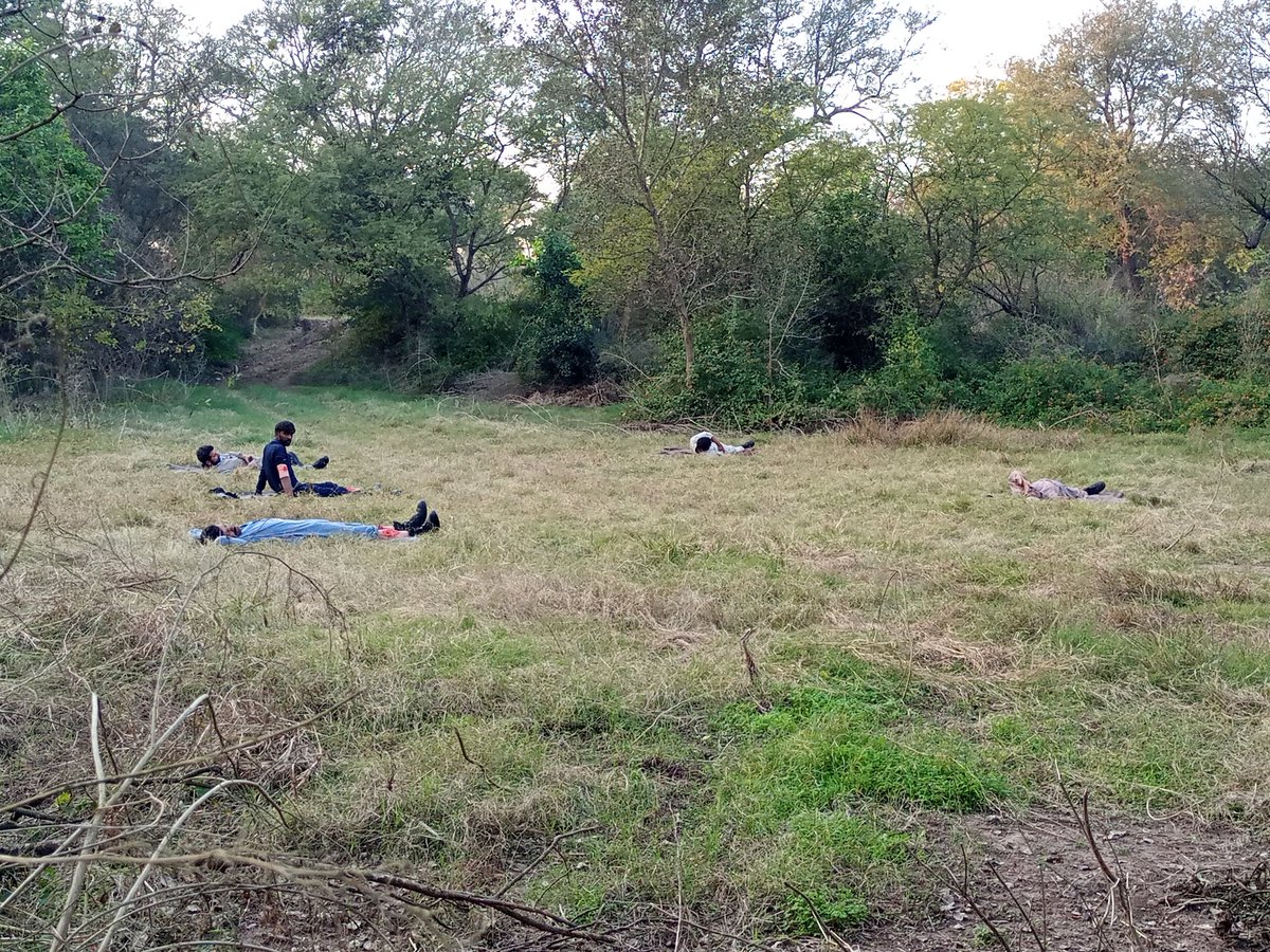FATSALPakistan's tweet photo. Done with another #outdoorfirstaid #Training. Remember, quick and appropriate action in outdoor settings can make a significant difference in the outcome of an #injury or medical #emergency. Currently available in #Lahore & #Islamabad.
#firstaidtraining #firstaid #CPR #AED #QRF https://t.co/3Is43BiJMN