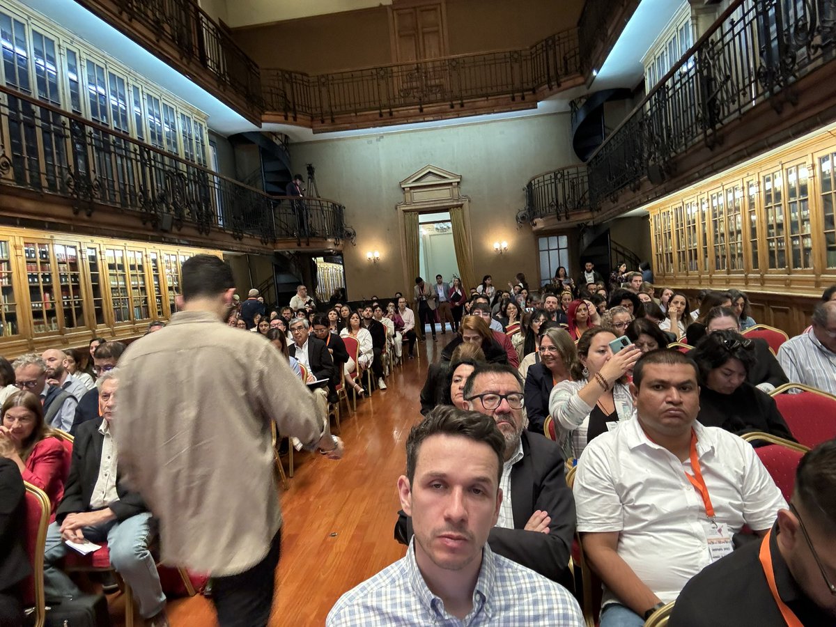 Roberto SaintMartin tweet media
