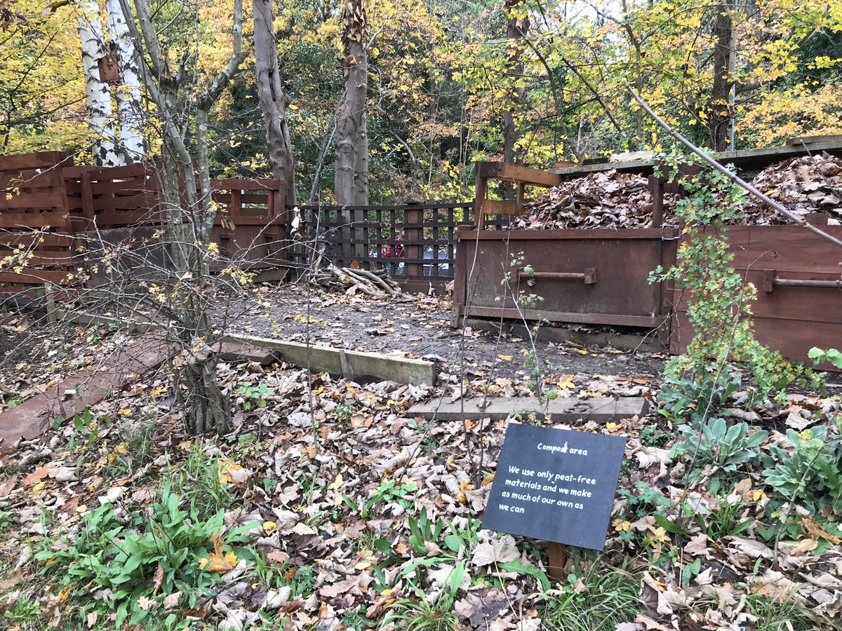 Dan Wright was Community Railing tweet media