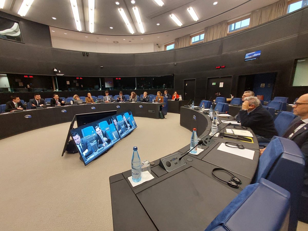 NachoSAmor's tweet photo. Very glad to have received this week at @Europarl_EN in #Strasbourg the #EU Diplomats &amp; Officials taking part in this year's first edition of the @EUDiploAcademy

We now look forward to finding the way in which they fully join 🇪🇺Diplomatic corps @eu_eeas after leaving the academy https://t.co/33aWv75QUZ