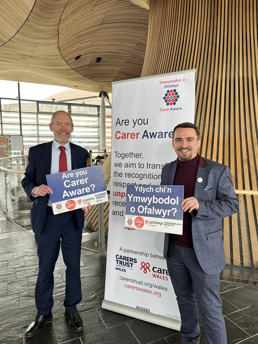 CarersWales's tweet photo. Diolch to all the Senedd Members who attended our #CarerAware #Senedd drop-in today with @CarersTrustWal, showcasing our joint project training and supporting health and social care staff to identify and assist unpaid carers. Thanks to @Sioned_W @Heledd_Plaid @JGriffithsLab https://t.co/0B47PgbsIT